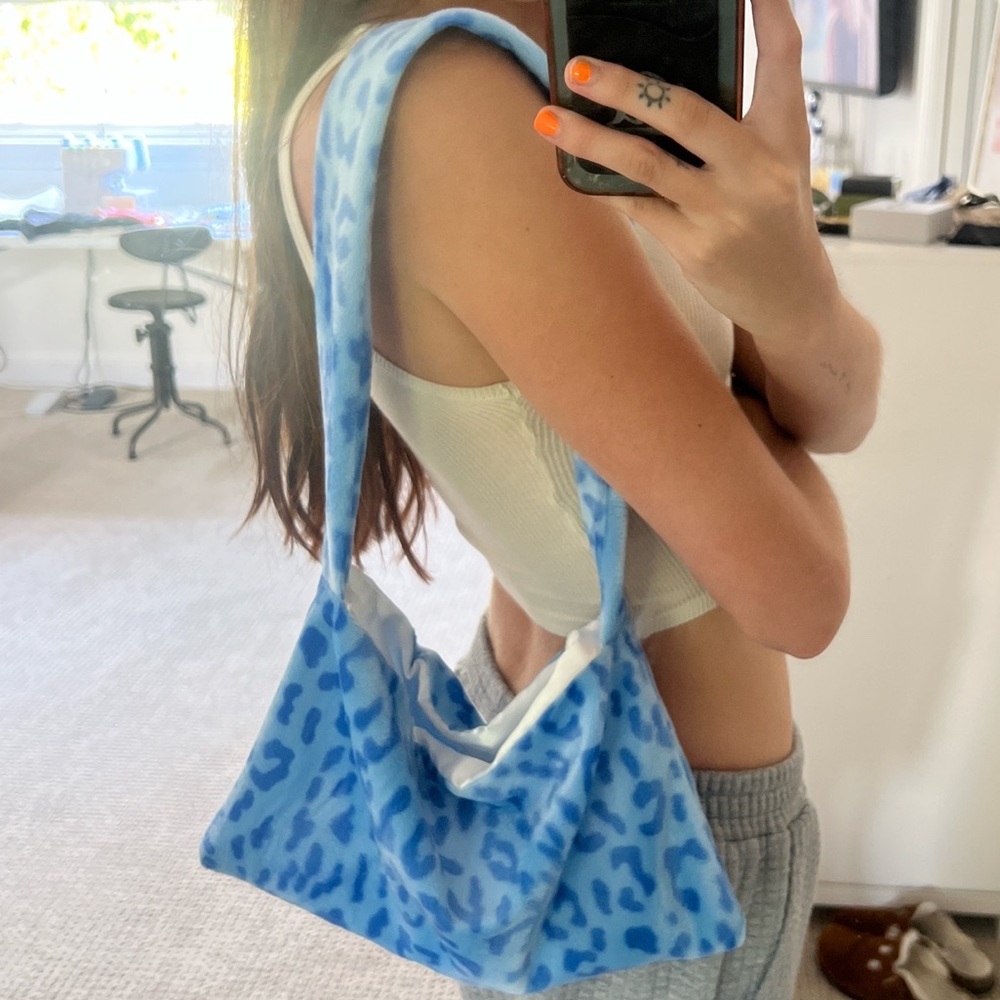 Blue leopard mini bag
